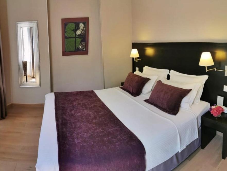 La Place Boutique Hotel Antibes