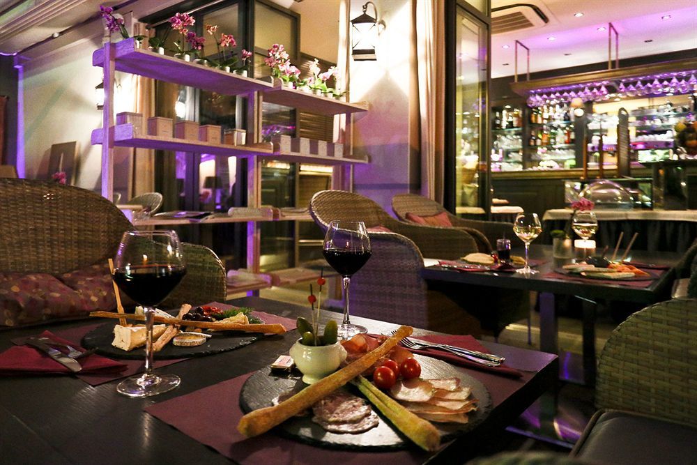 Hotel La Place Boutique Antibes