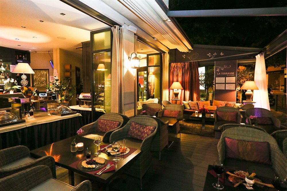 La Place Boutique