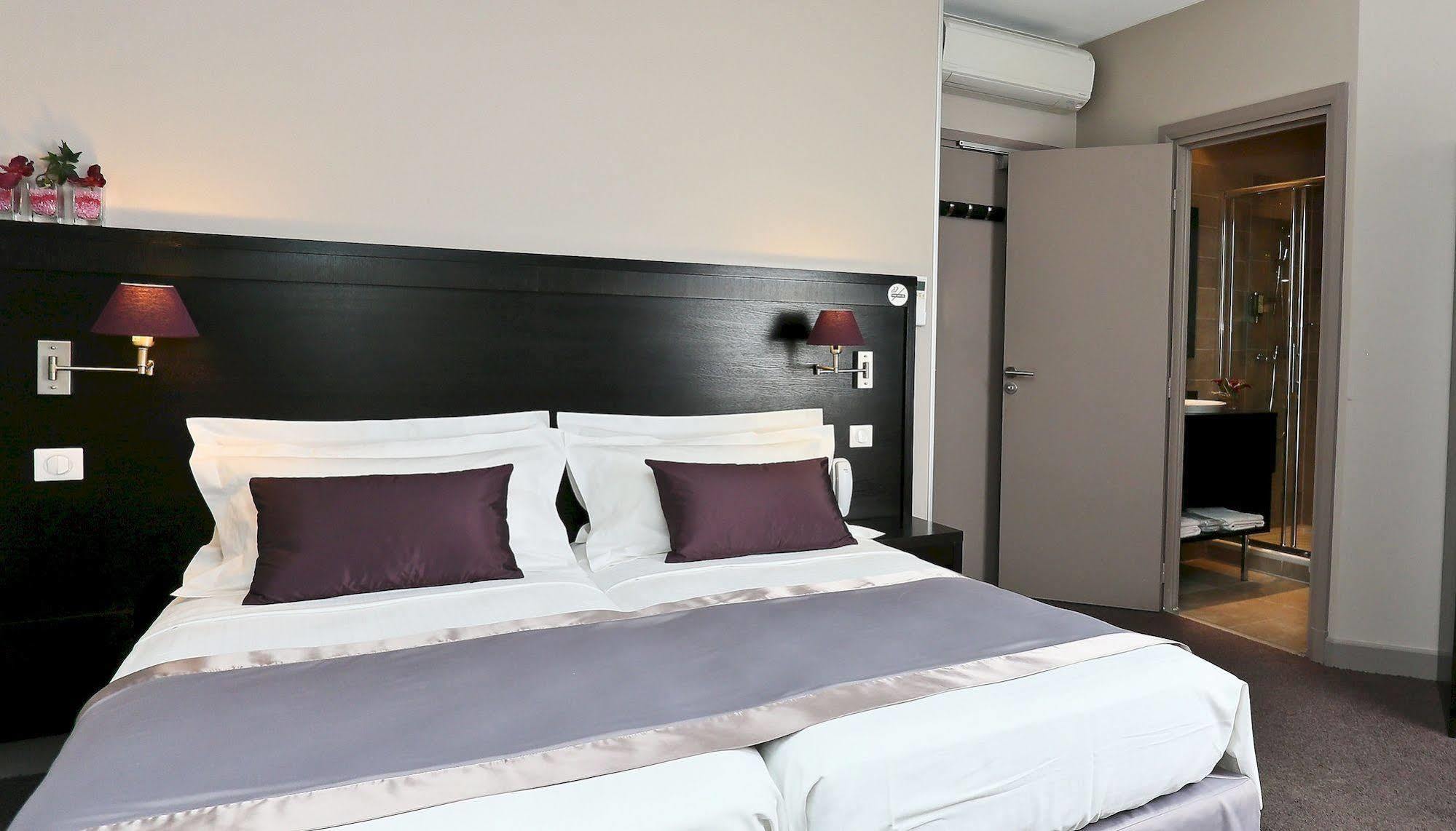 La Place 3* Antibes